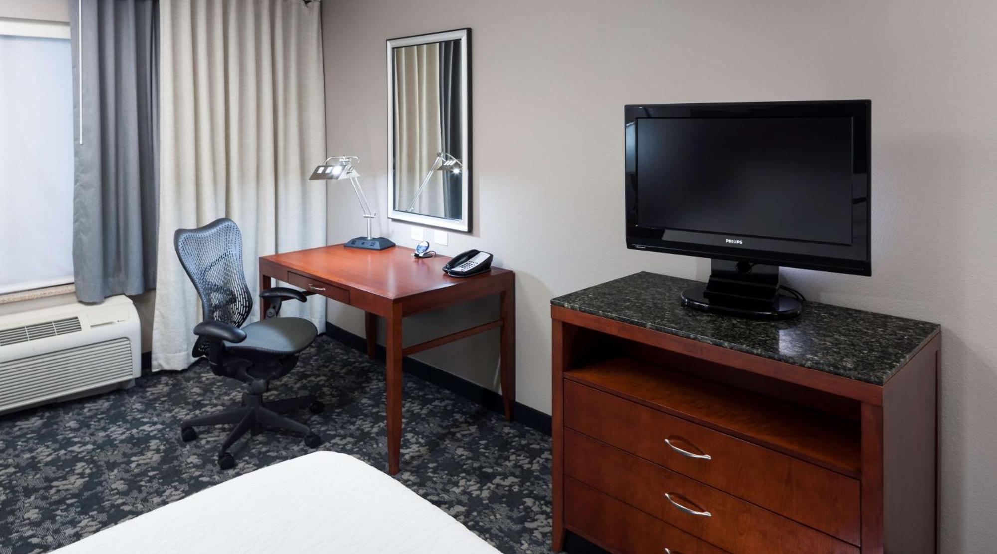 Hilton Garden Inn Austin North Экстерьер фото