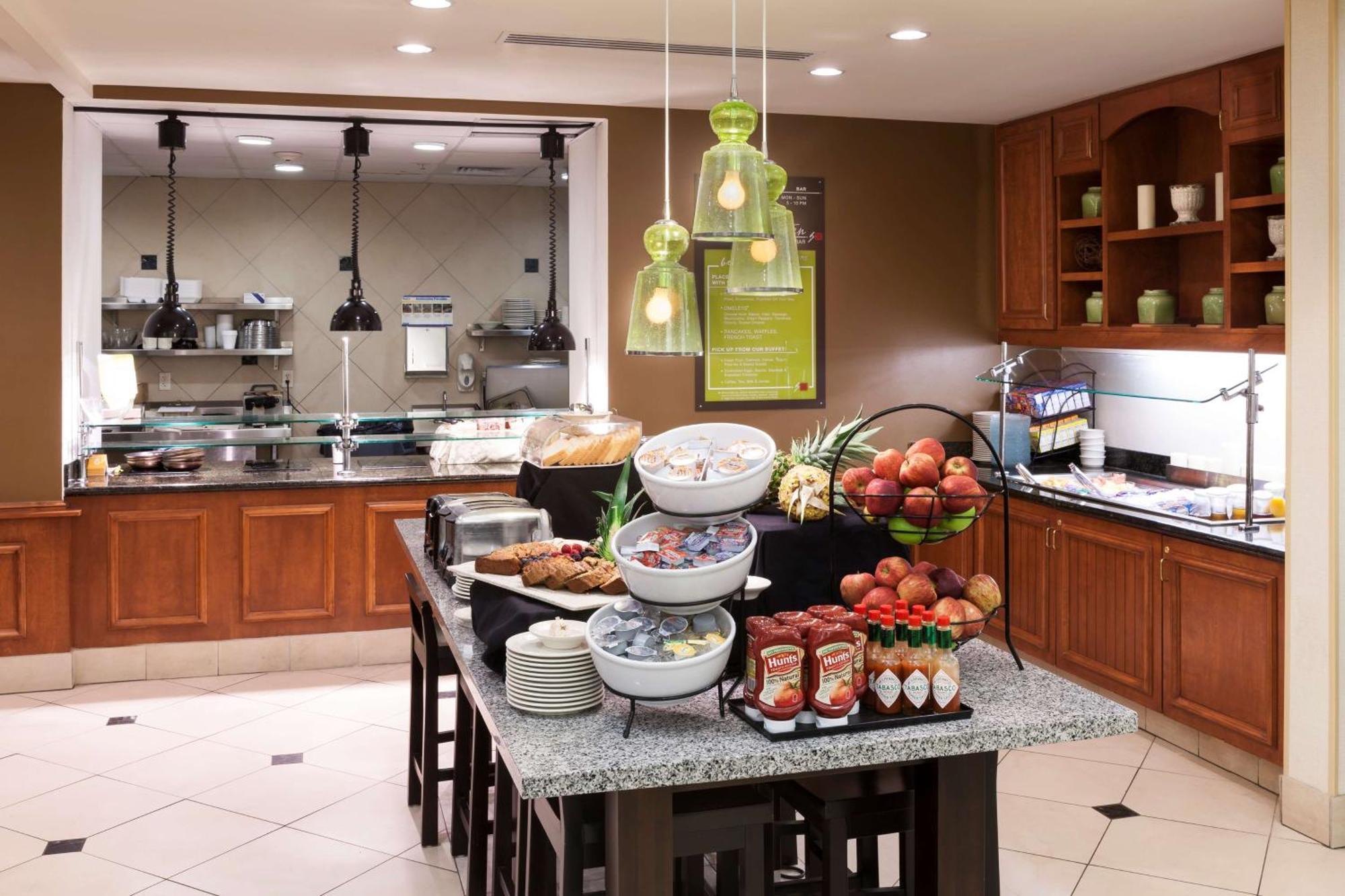 Hilton Garden Inn Austin North Экстерьер фото