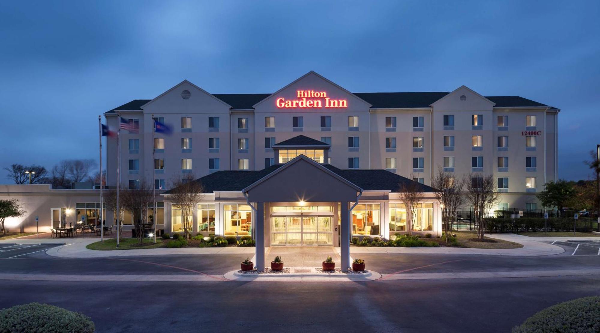 Hilton Garden Inn Austin North Экстерьер фото