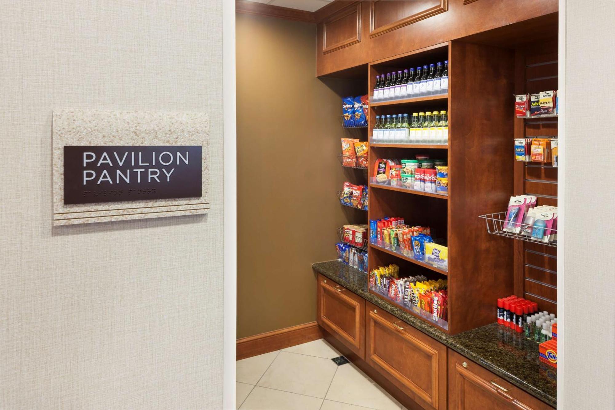 Hilton Garden Inn Austin North Экстерьер фото