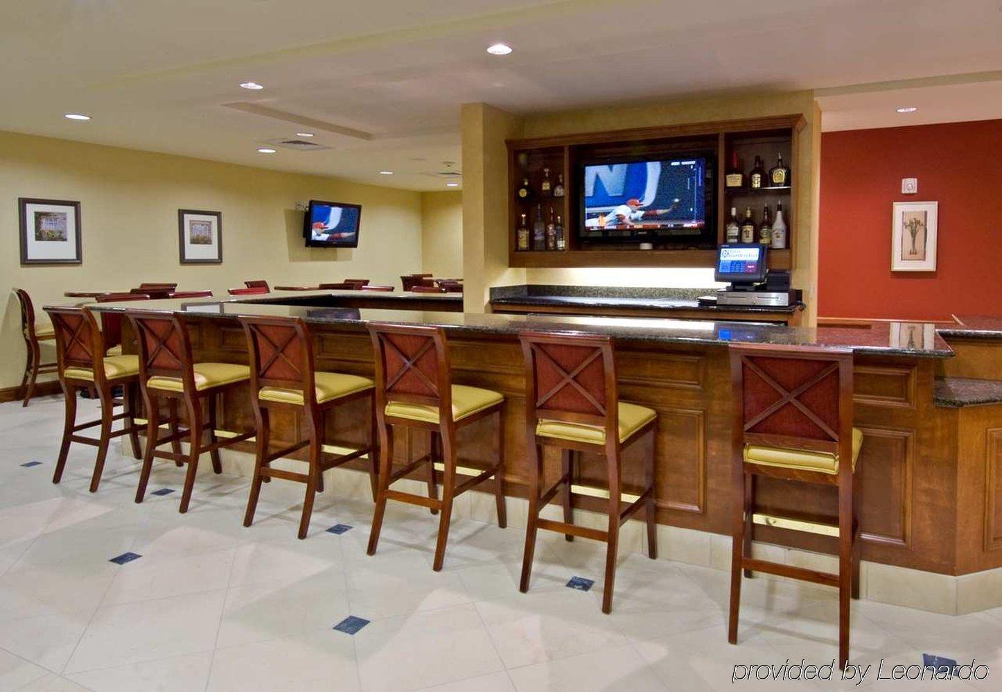 Hilton Garden Inn Austin North Ресторан фото