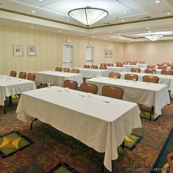 Hilton Garden Inn Austin North Удобства фото